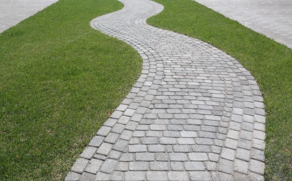 Cost of Paver Walkway Service in Crystal Lake